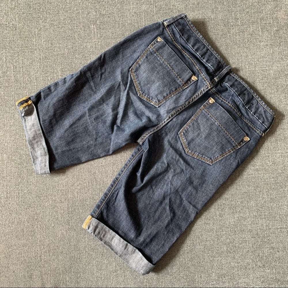 Banana Republic dark wash Bermuda shorts size 2 26 - Picture 2 of 6